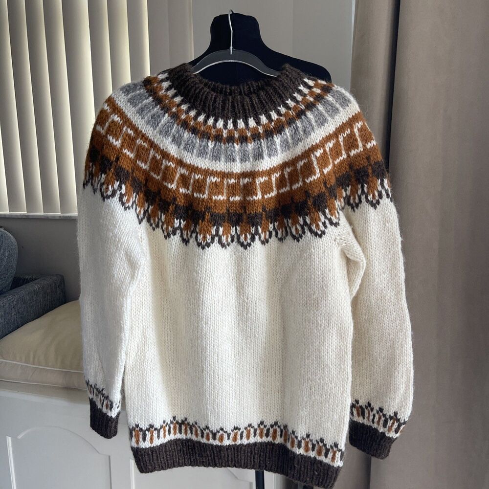 Vtg Handmade Icelandic Wool Fair Isle Nordic Knit Sweater Cream brown L